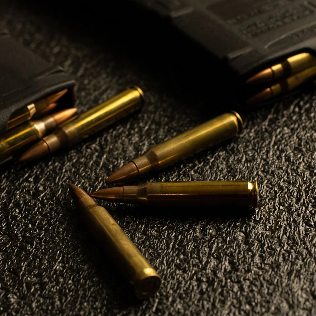 The Brass Razor gift set in linen-wrapped box.